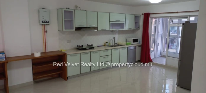 Appartement de 3 chambres à louer à Sodnac, Quatre Bornes
