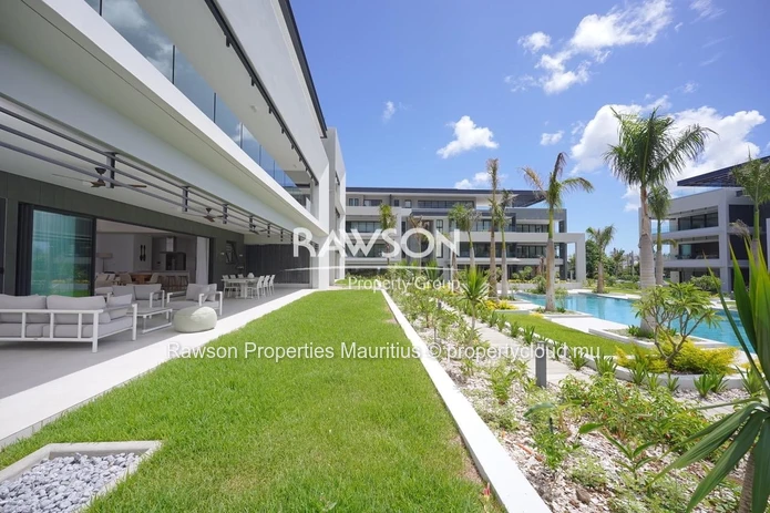 Brand New Ground Floor Apartment On A Golf Estate - €