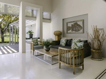 4 Bedroom Villa