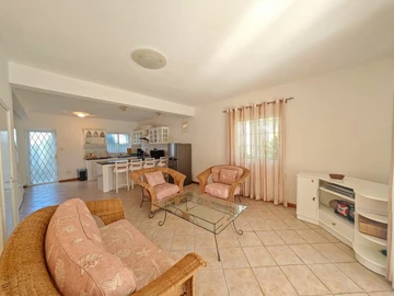3 Bedroom Townhouse, Duplex