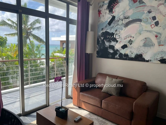 Luxury Villa for Rent in Pointe aux Canonniers | Beachfront Residence