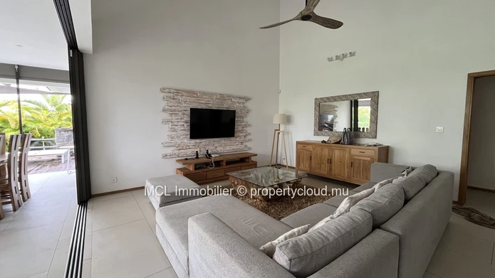 Maison meublée 4 chambres avec piscine à louer à Beau Plan