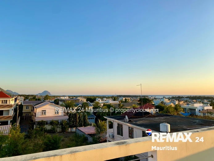 Furnished Apartment with Rooftop in Flic en Flac