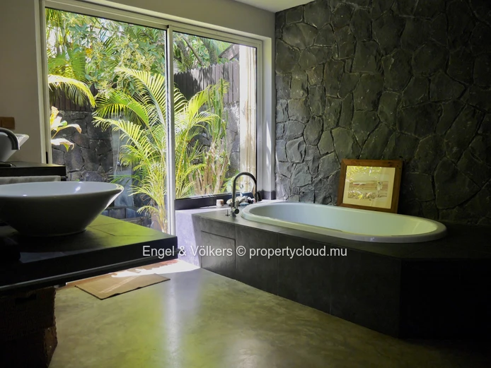 Seafront Villa with Private Pool for rent at Poste de Flacq