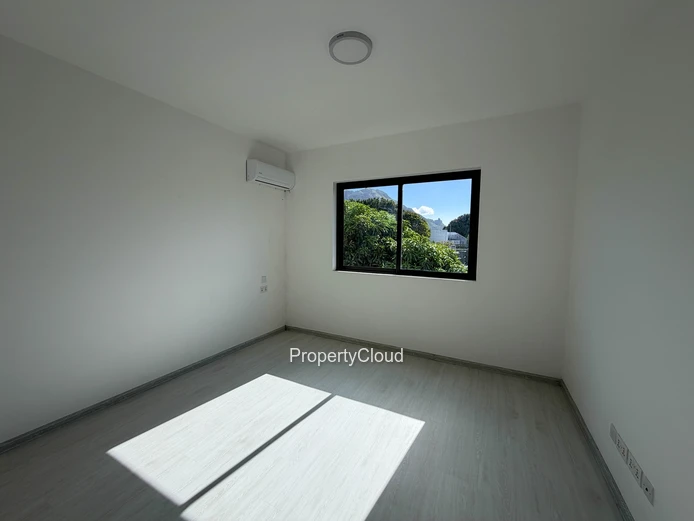 For Sale | 3 Bedroom Apartment | Residence Ville Des Fleurs | Vieux Quatre Bornes 