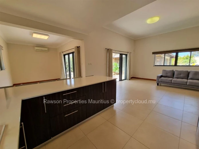 4 Bedroom Villa For Sale In Grande Rivière Noire