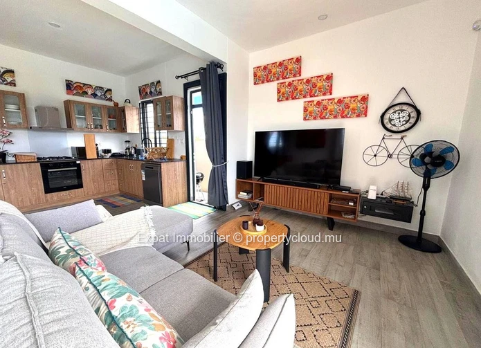  FOR RENT - Detached 3-bedroom villa with pool in Grand Baie
