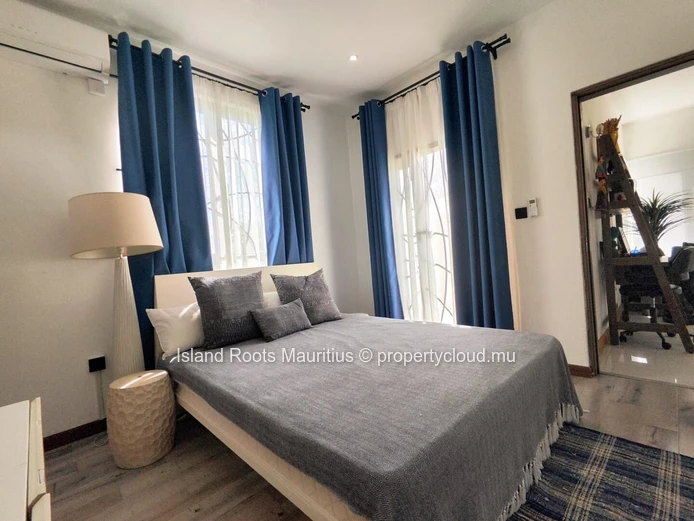 Stunning contemporary 3-bedroom villa in Pereybère – Long-term rental