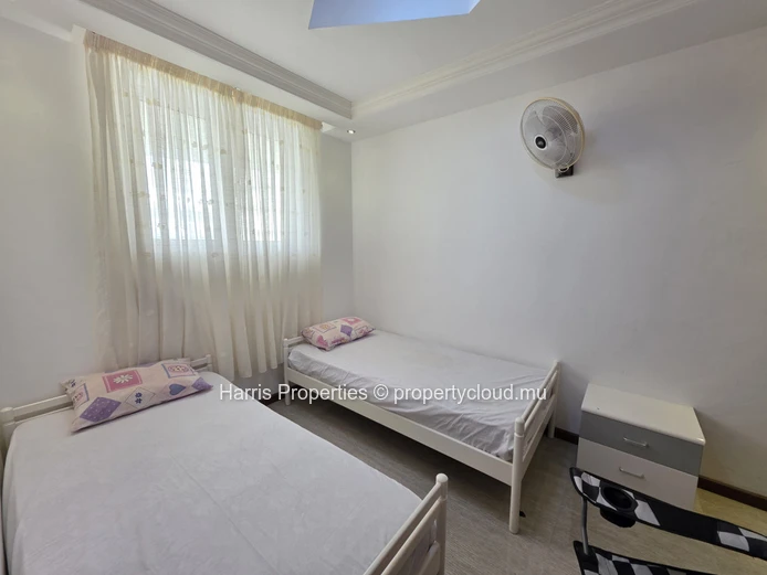 Apartment for Rent in Pereybere just opposite the beach