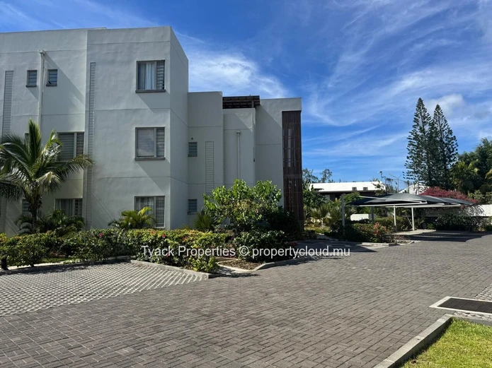 Beachfront Penthouse for Sale in Pointe aux Piments 