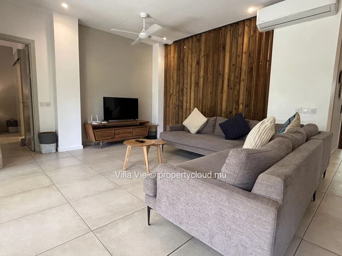 Pointe aux Canonniers - Beautiful 3-bedroom apartment on the ground floor
