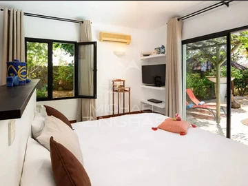 4 Bedroom Villa