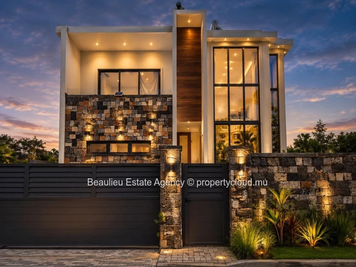 Studio for Rent – Mont Choisy – Rs 25,000/Month