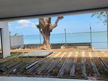 Villa for sale in Baie du Tombeau, Grand Baie, 4 en-suite bedrooms, private swimming pool, sea facing, boat ramp, sea...