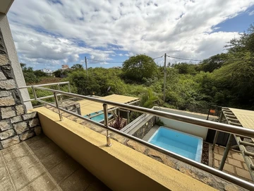 4 Bedroom Townhouse, Duplex