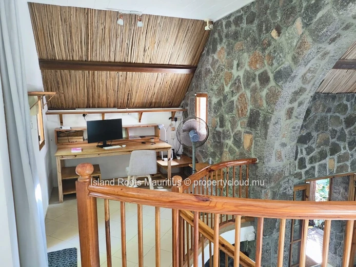 Charme d'Antan & Sérénité Absolue : Une maison de 3 chambre à Ferré, Mapou (Mandat exclusif)