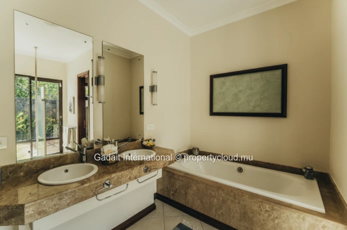 Luxury Family Villa for Rent in Tamarina Golf Estate – Mauritius