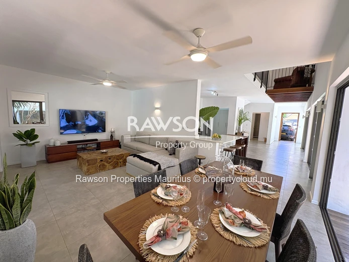 Elegant 3-Bedroom Townhouse With Private Pool |Mont Choisy | Secure Residence | Mauritian Citizens