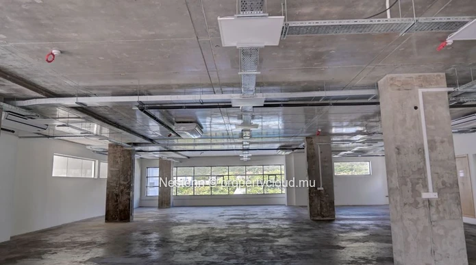 Premium office Floor