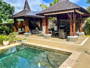 5 Bedroom Villa
