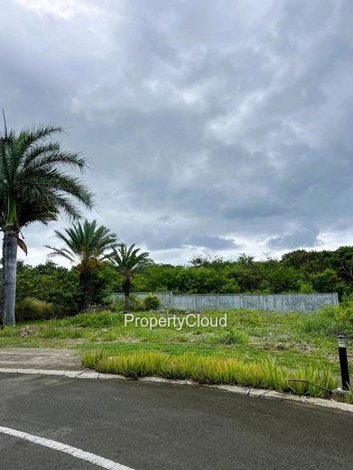 For Sale - Plot Of Land - Gated Community - Bambous