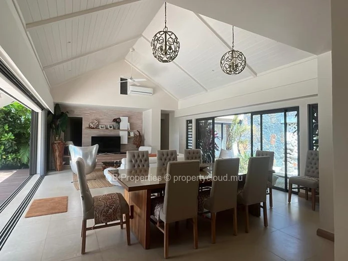 Superbe propriété luxueuse de 4 chambres