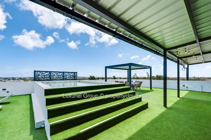 Appartement d’exception avec rooftop privé et piscine – Grand Baie