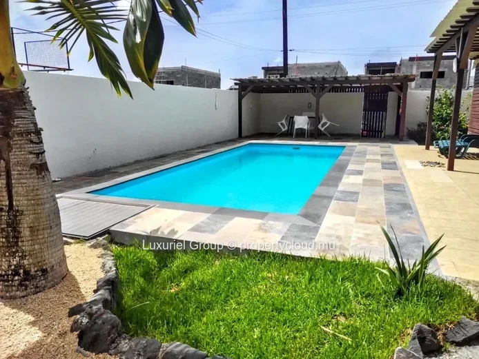 Villa In Small Secure Estate