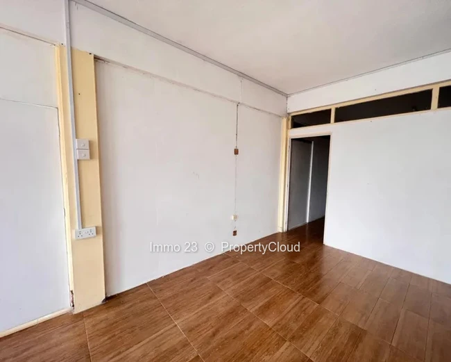 Office - 103m2 - Rose Hill - Ref. BU79347LO