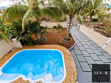 4 Bedroom Villa