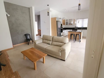 3 Bedroom Townhouse, Duplex