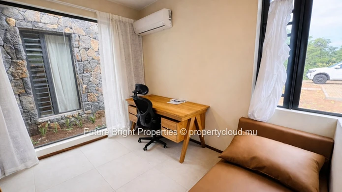 Villa Contemporaine d’Exception au Domaine de Palmyre – Vue Panoramique (Mandat exclusif)
