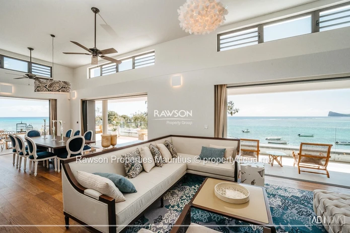3 En-Suite Bedroom Penthouse | Seafront | Pereybere