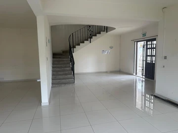 Maison de 6 Chambres