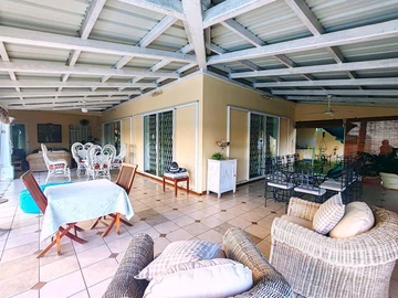 5 Bedroom Villa