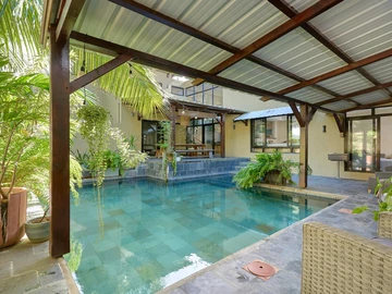 4 Bedroom Villa