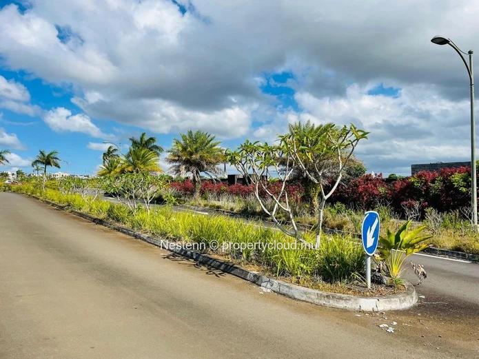 FOR SALE – Exceptional Residential Plot in Aurea, Moka