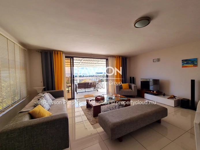Duplex de luxe 3 chambres à louer à Tamarin | Vue mer et montagne | 200 m² spacieux