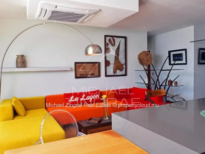 Elegant 2-Bedroom Beachfront Apartment in Pereybere