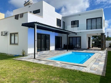 3 Bedroom Villa