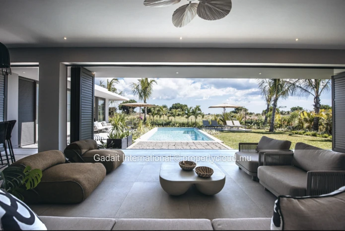 Luxury Short-Term Rental Villa in Mont Choisy Golf - 4 bedrooms and pool