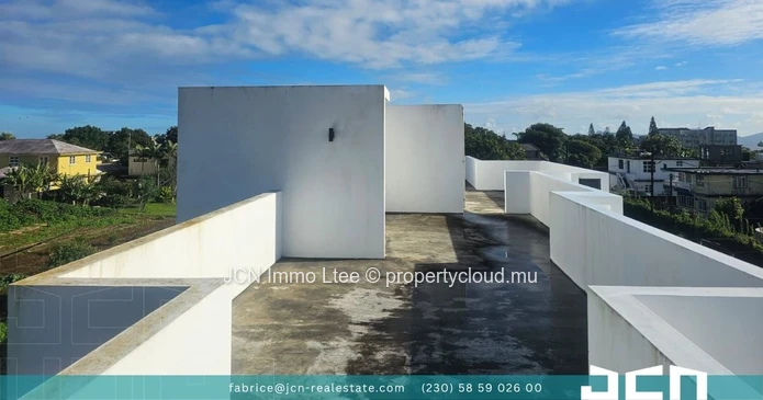 ?? À VENDRE | Magnifique Duplex Moderne — Floréal | 3 Min à Pied de So-Flo