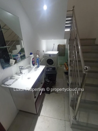 2-Bedroom Apartment For Rent | Mont Choisy