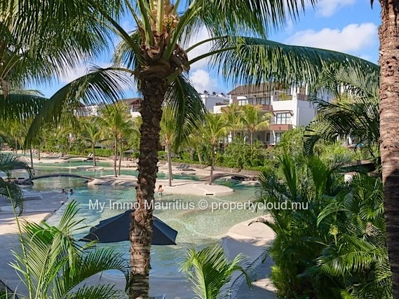 Apartment 3 Minutes' Walk from the Beach