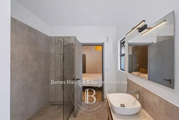 MOKA / MT ORY - Beautiful modern apartment for sale  -  3 bedrooms