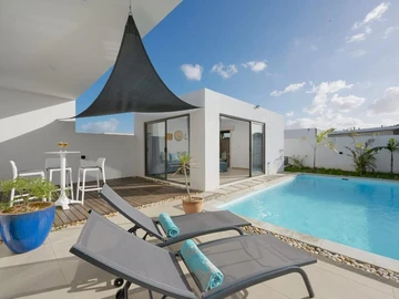 4 Bedroom Villa