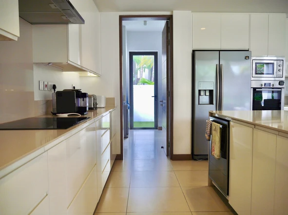 4 Bedroom Villa