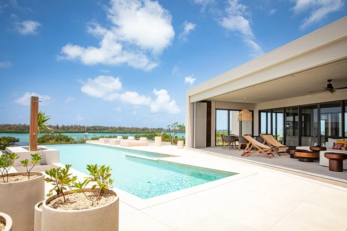 Luxurious 520m² escape 