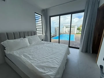 4 Bedroom Villa
