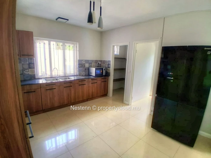 Magnificent Villa In Calodyne – A Rare Living Environment In Mauritius